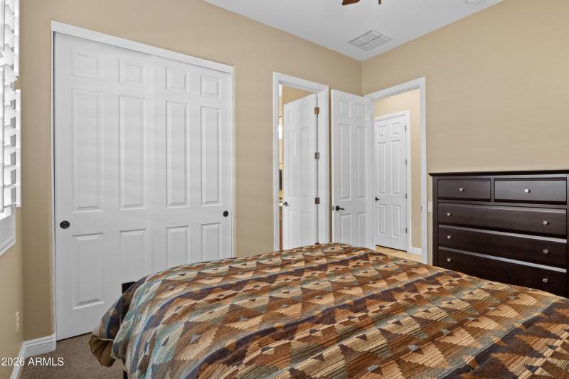 56 Drive third bedroom suite