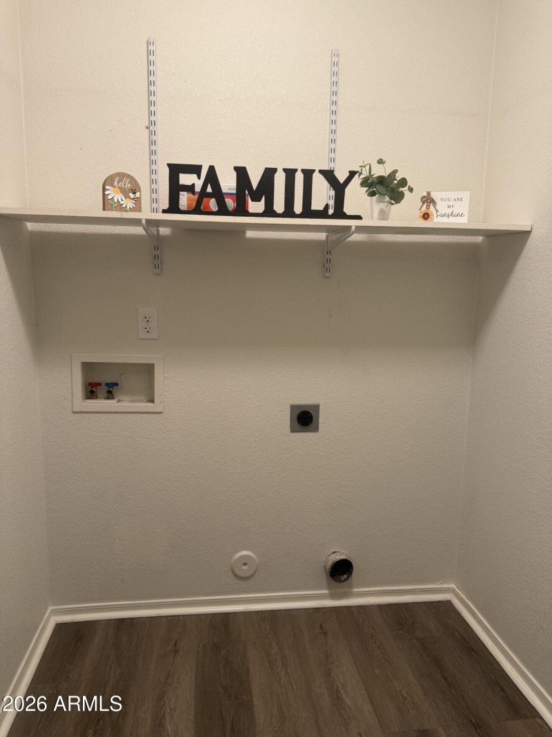 e3579cd6-0a46-40c8-bb5c-629169af9d1a