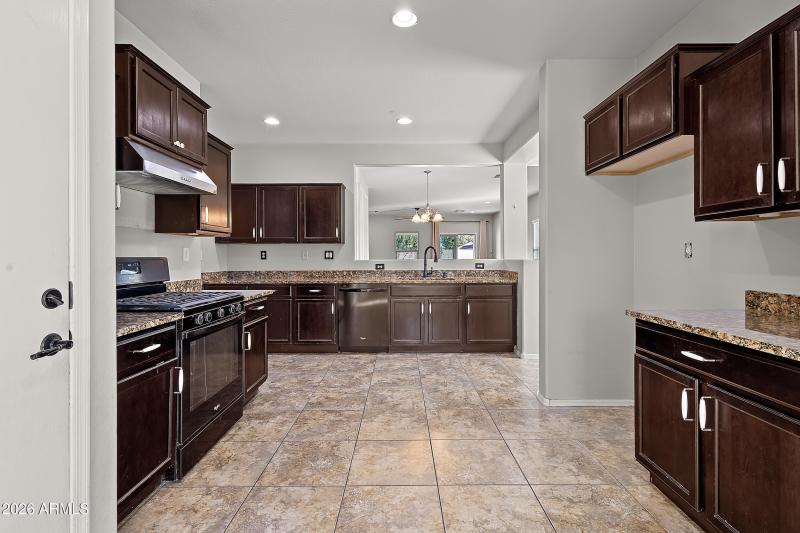 10802 W Saddlehorn Rd, Peoria