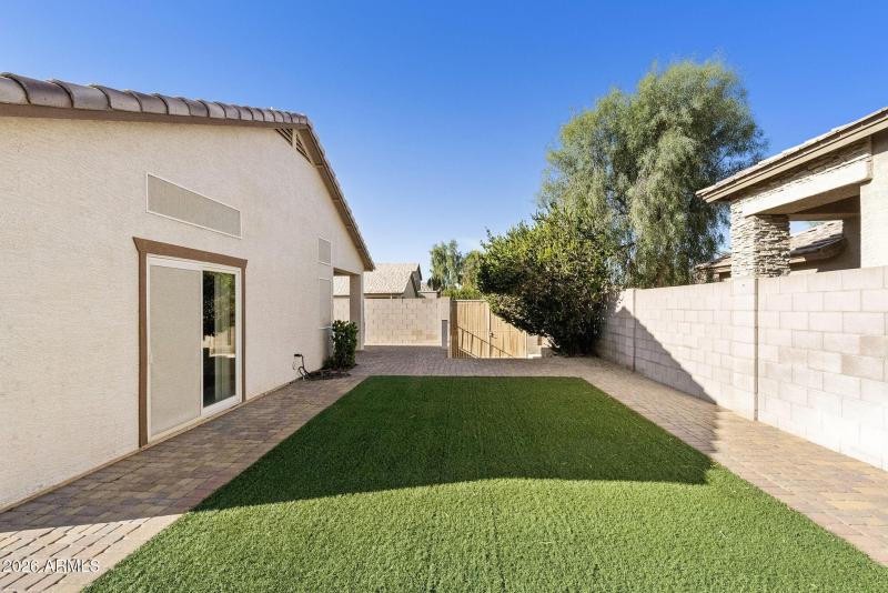 14-web-or-mls-DLB_7171