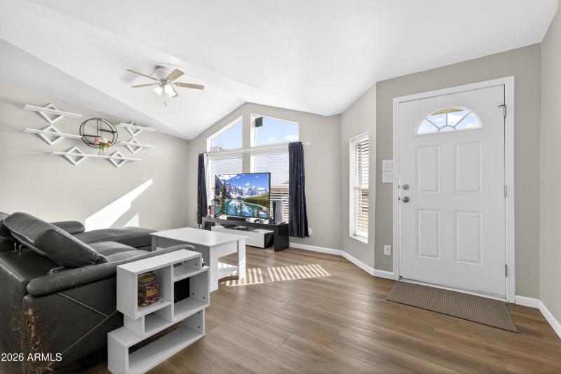 936-deer-field-blvd-winslow-az-usa-012