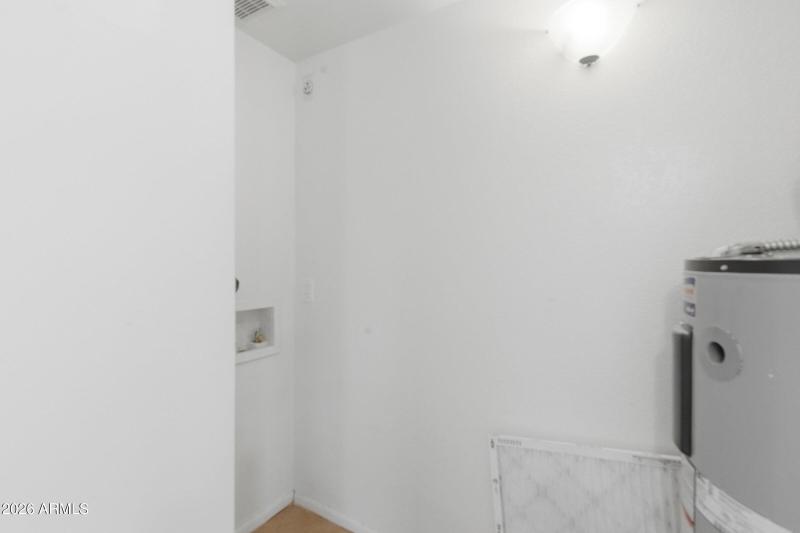 7-custom-2828 E Tierra Buana Ln-7