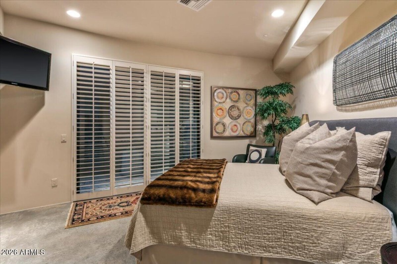 Lower Level Bedroom Ensuite