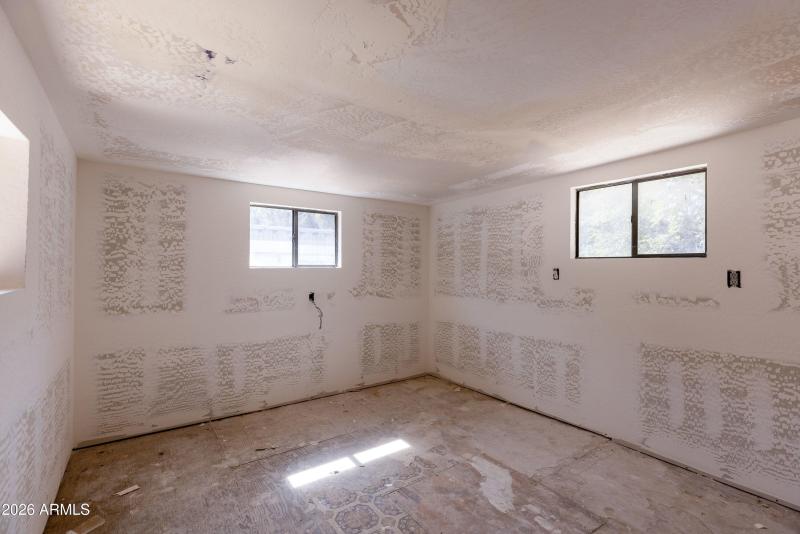 022_photo_22_1302_n_matterhorn_rd_payson