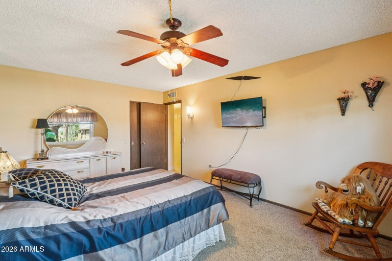 32-web-or-mls-W Wrangler Dr-S0103-032