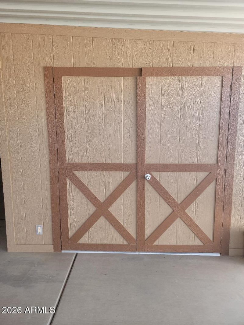 3930 shed with double doors