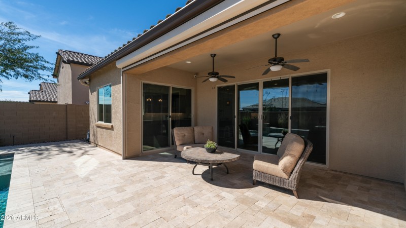 Travertine Patio & Hardscape