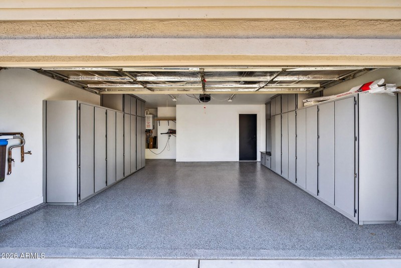 47-web-or-mls-27Davis Way