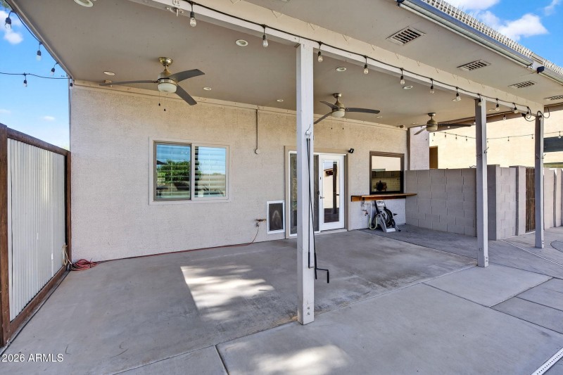 60-web-or-mls-86Davis Way