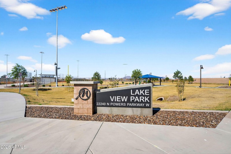 65-web-or-mls-19Davis Way