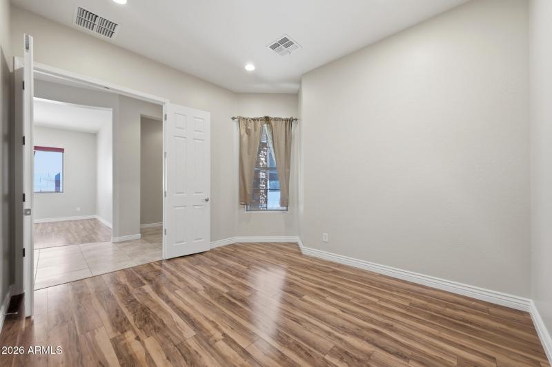 Den/Office 4th Bedroom