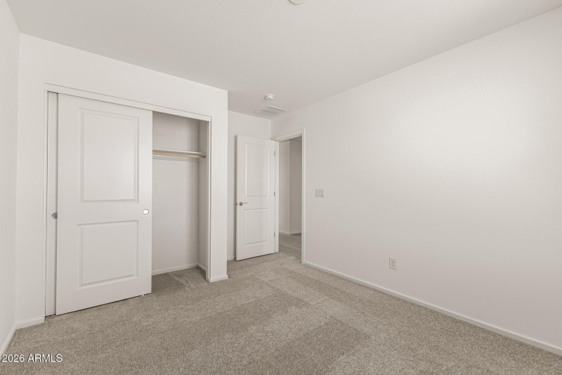 23 - Crescent Moon 46800