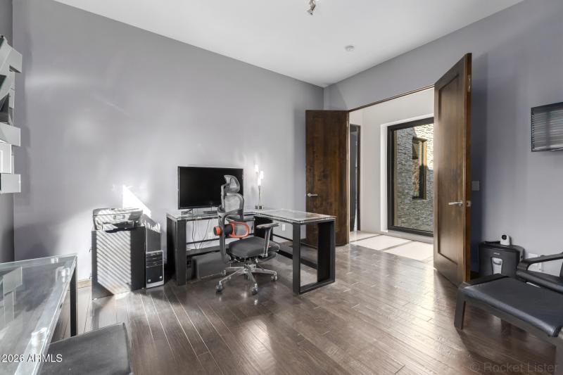 COULD BE A WORKOUT ROOM