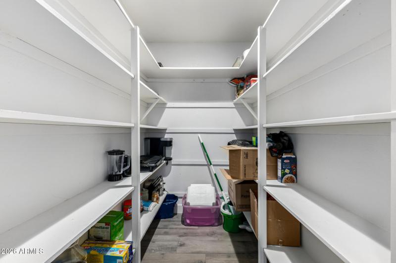 walk in pantry