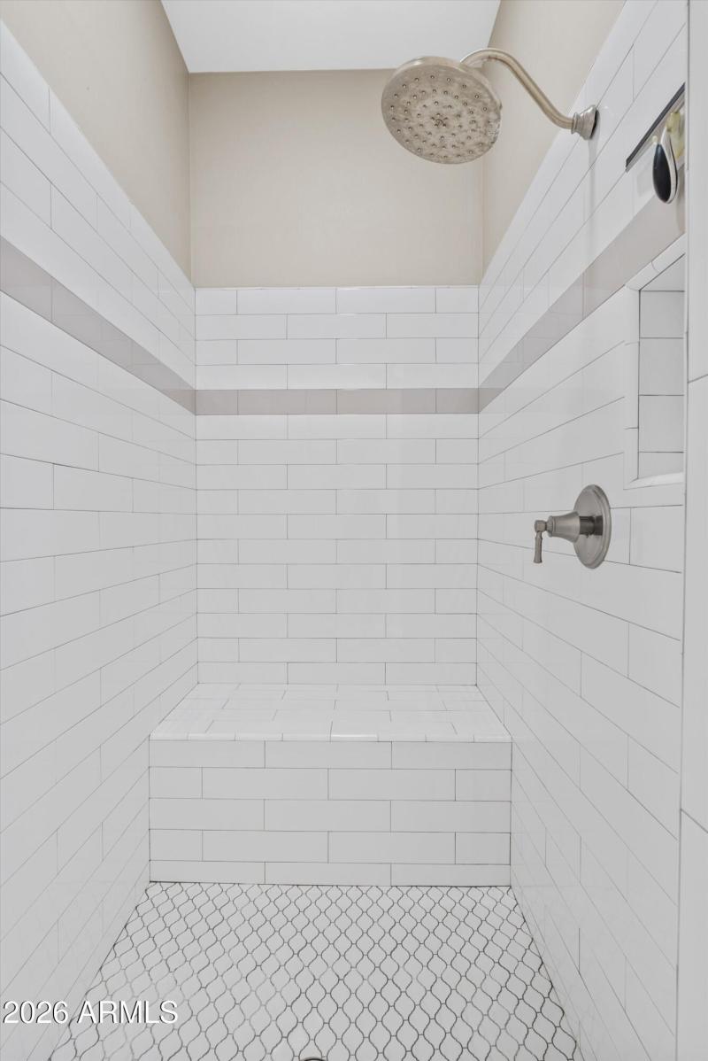 Primary suite shower