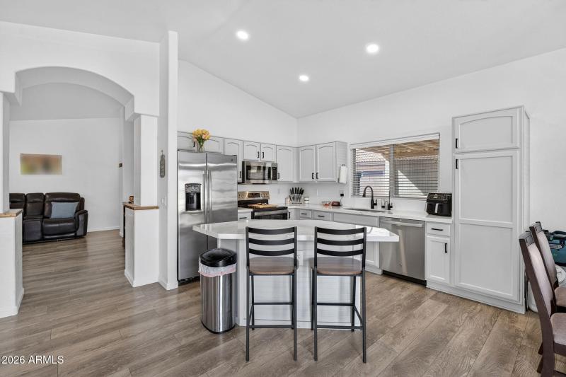 9-web-or-mls-37E Dry Creek Rd