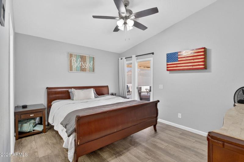 19-web-or-mls-44E Dry Creek Rd