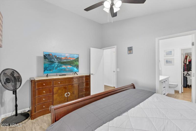 22-web-or-mls-45E Dry Creek Rd