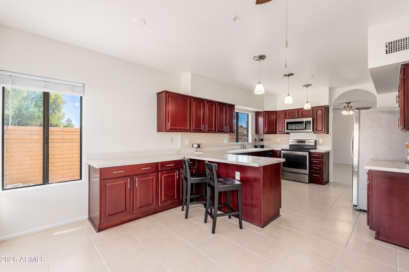 9596 E Windrose Dr - 09