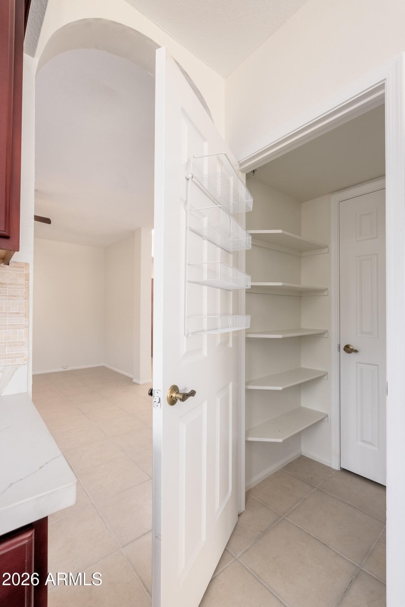 9596 E Windrose Dr - 14