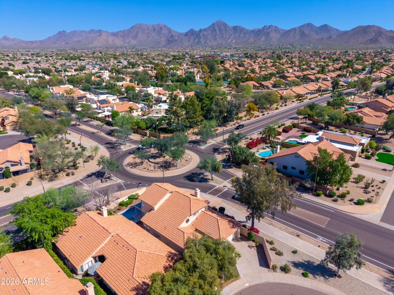 9596 E Windrose Dr - 38