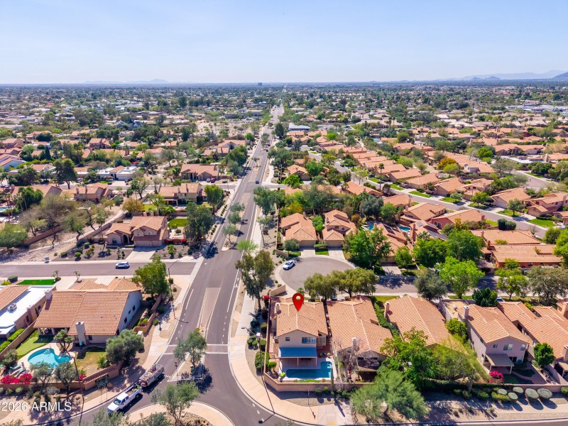 9596 E Windrose Dr - 46