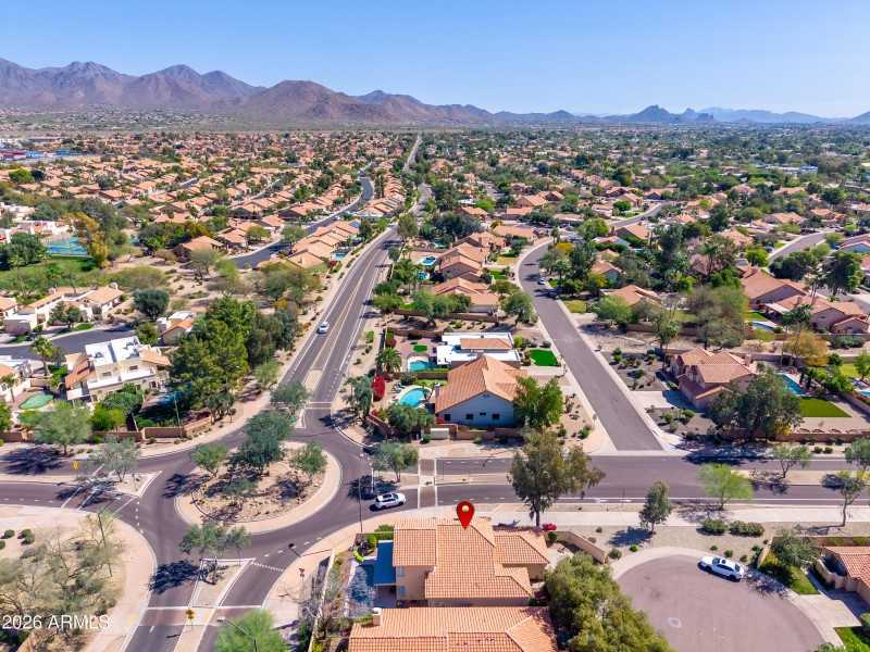 9596 E Windrose Dr - 47