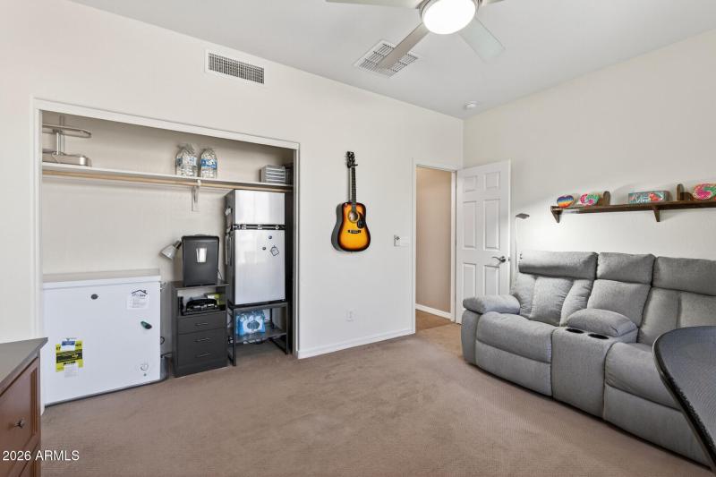 36_18349_W_Carol_Ave36_mls