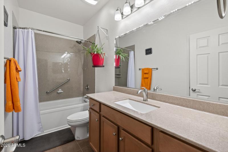 37_18349_W_Carol_Ave37_mls