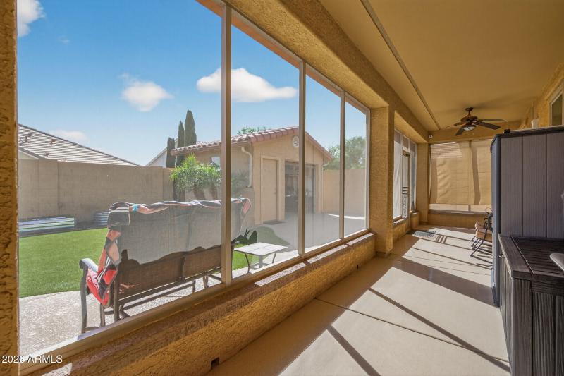 47_18349_W_Carol_Ave47_mls