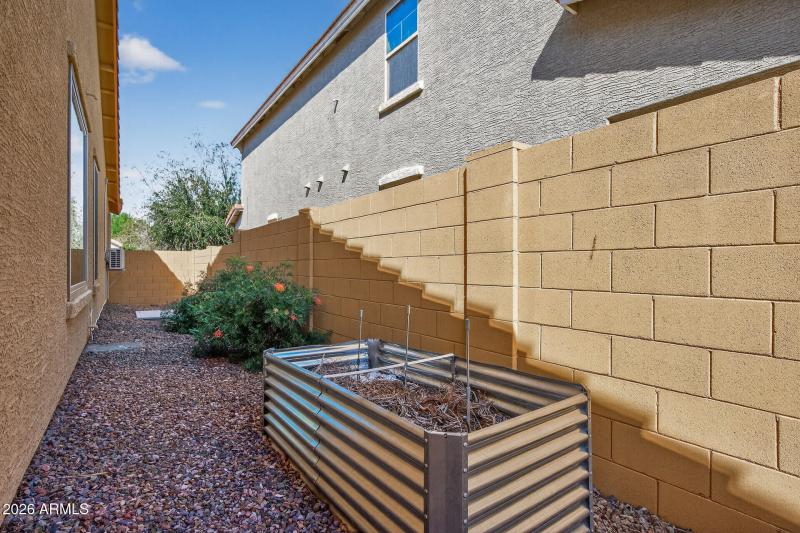 57_18349_W_Carol_Ave57_mls