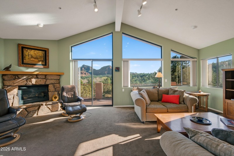 Gorgeous and Airy Living Room