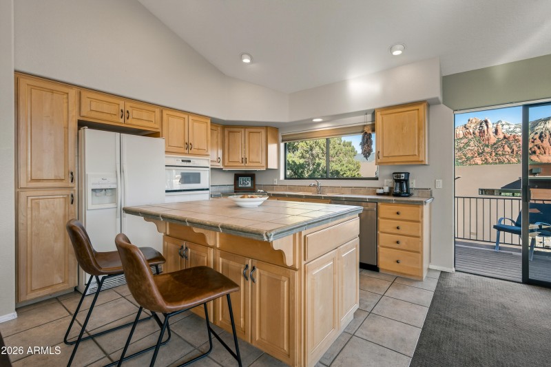 Inviting Bar Counter