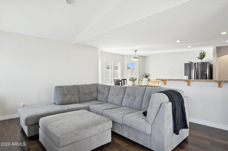 11-web-or-mls-4041-w-quail-ave