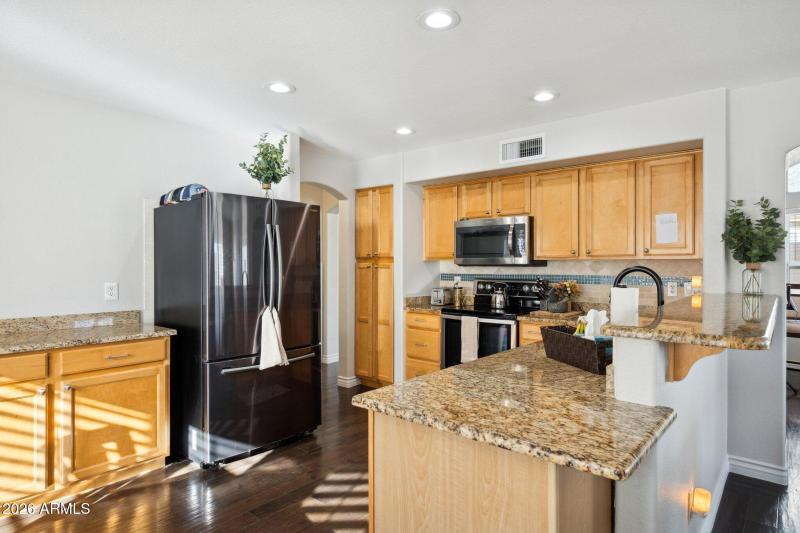 15-web-or-mls-4041-w-quail-ave