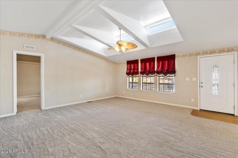 07-Entry to Living Room