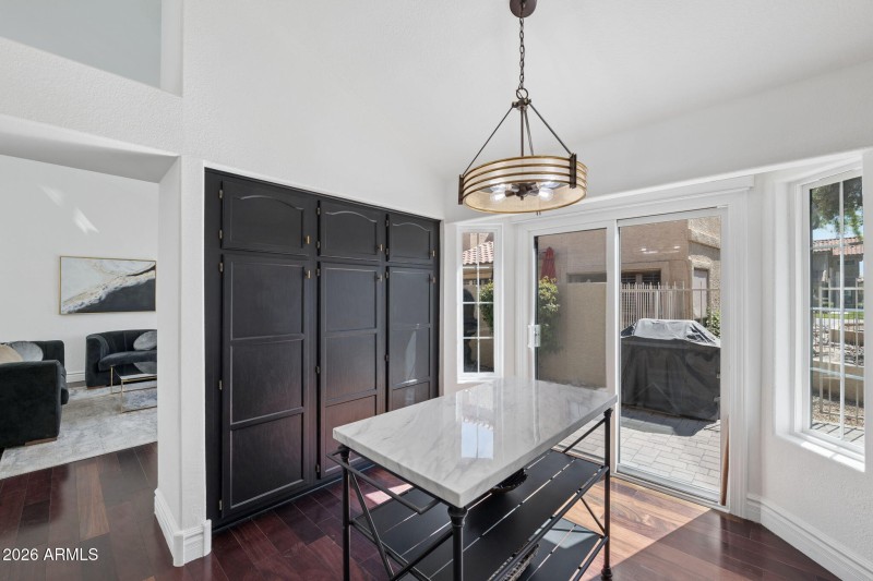 17-web-or-mls-7925-e-pepper-tree-ln