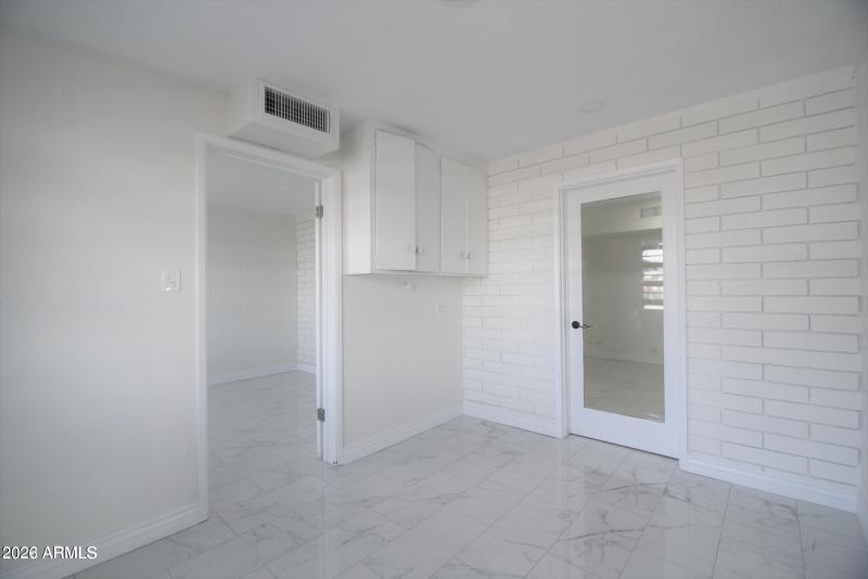 20220114182828064911000000-o