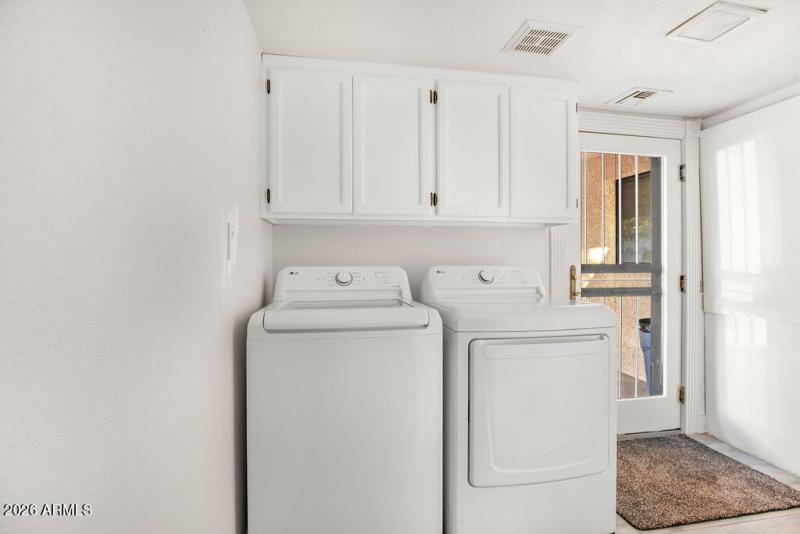 primary laundry room