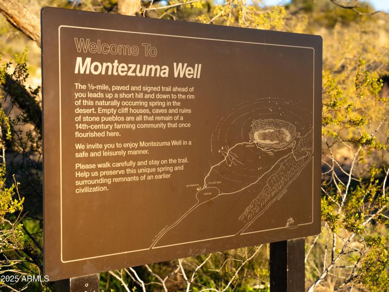 Montezuma Well RE102145-1