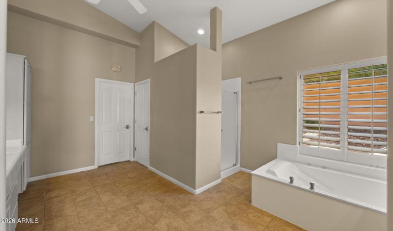 Shower & Separate Tub