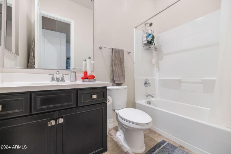 10148 W Avenida Del Rey-large-022-026-10