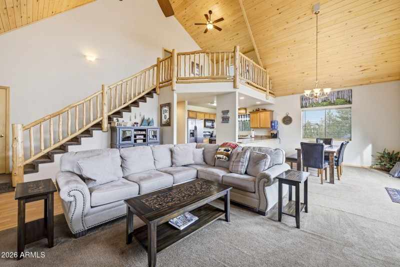 3437RiataRd-HeberOvergaard-AZ-7