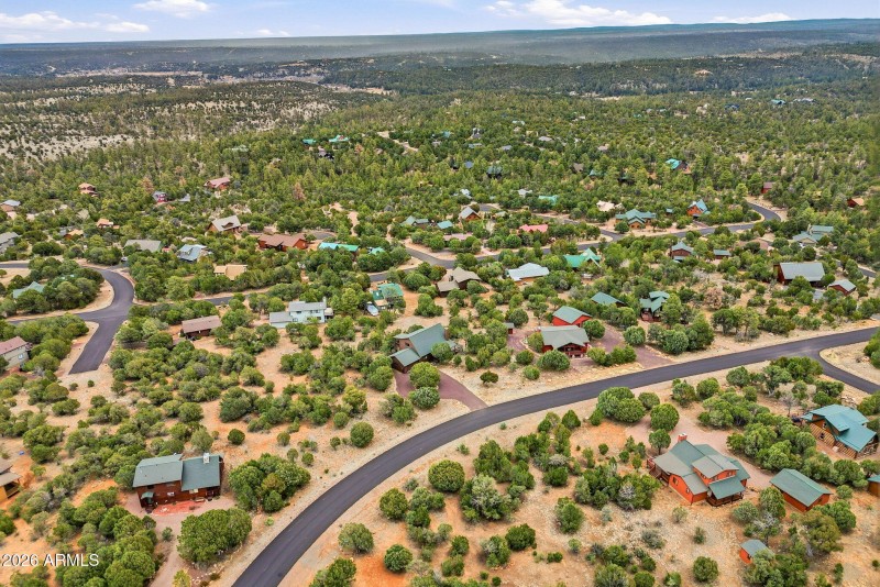 3437RiataRd-HeberOvergaard-AZ-31