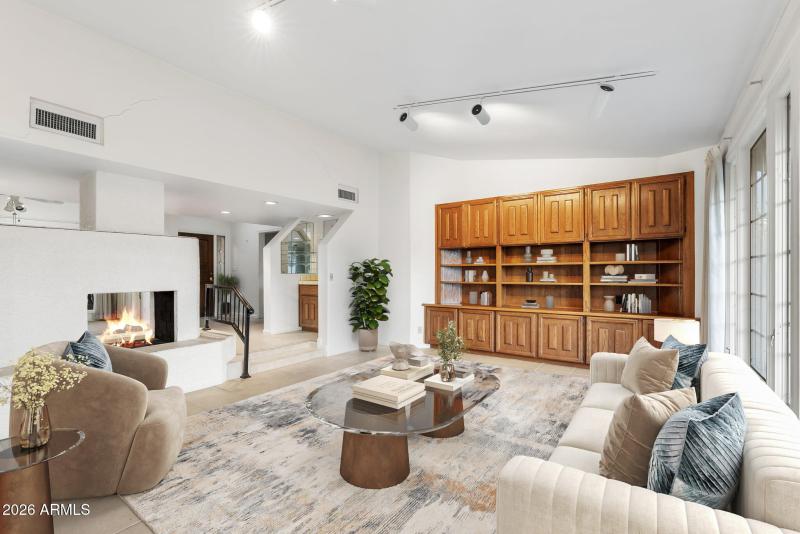 Great Room w/ Built-in Bookcase