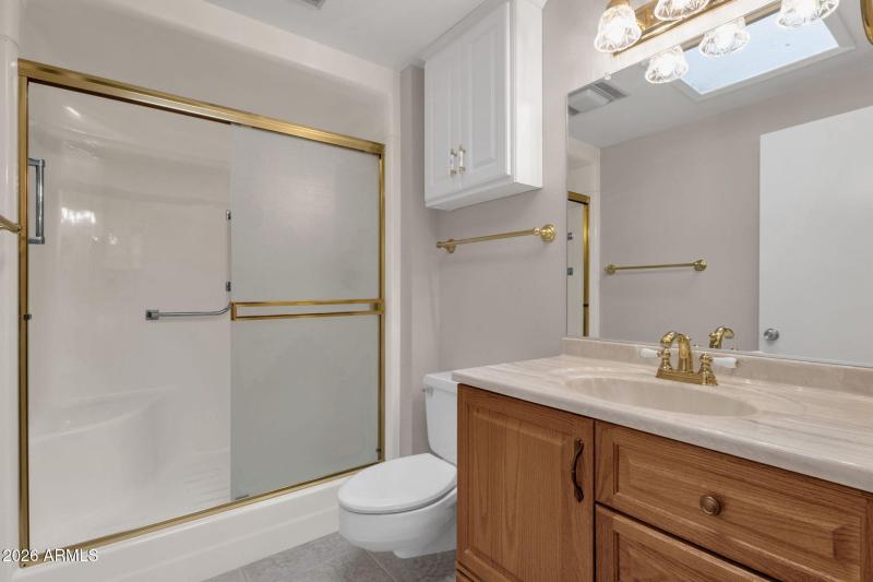 33-web-or-mls-19041-n-lakeforest-dr