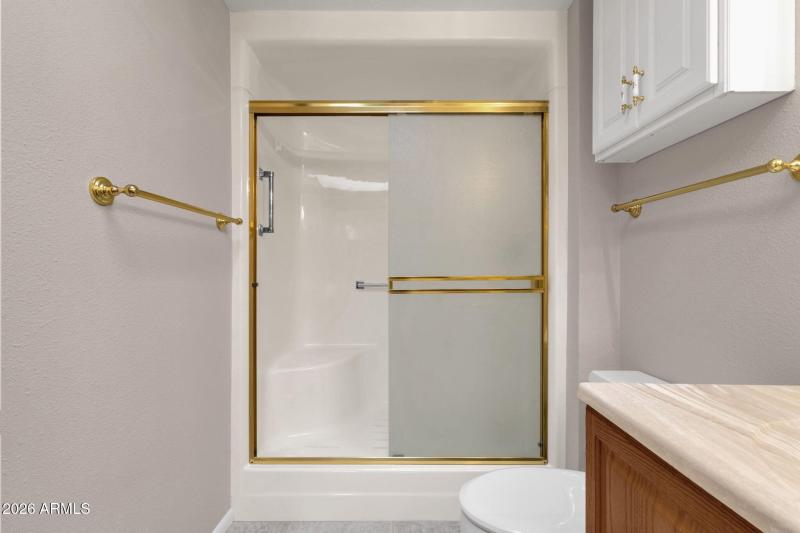 34-web-or-mls-19041-n-lakeforest-dr