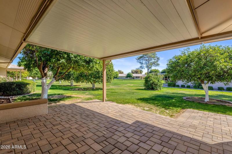 42-web-or-mls-19041-n-lakeforest-dr