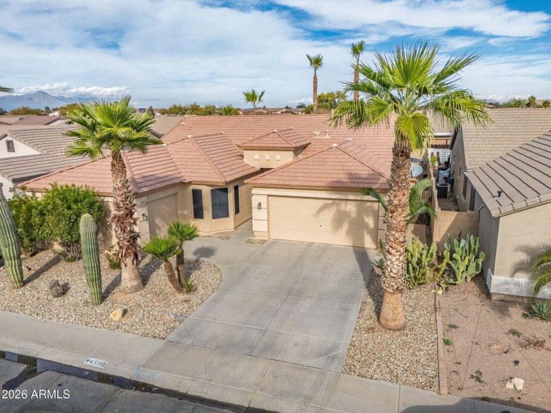 7-web-or-mls-43392 W Neely Drive-7