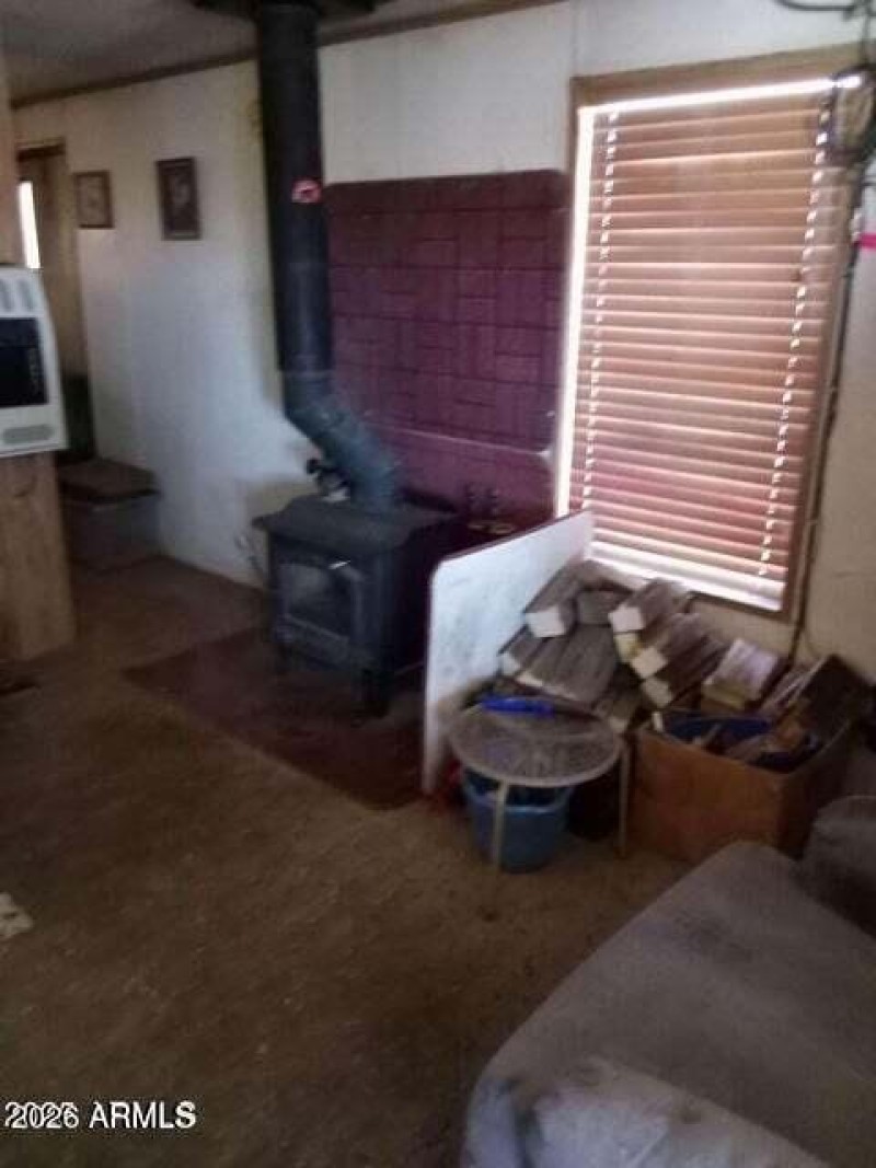 20250226205840106911000000-o